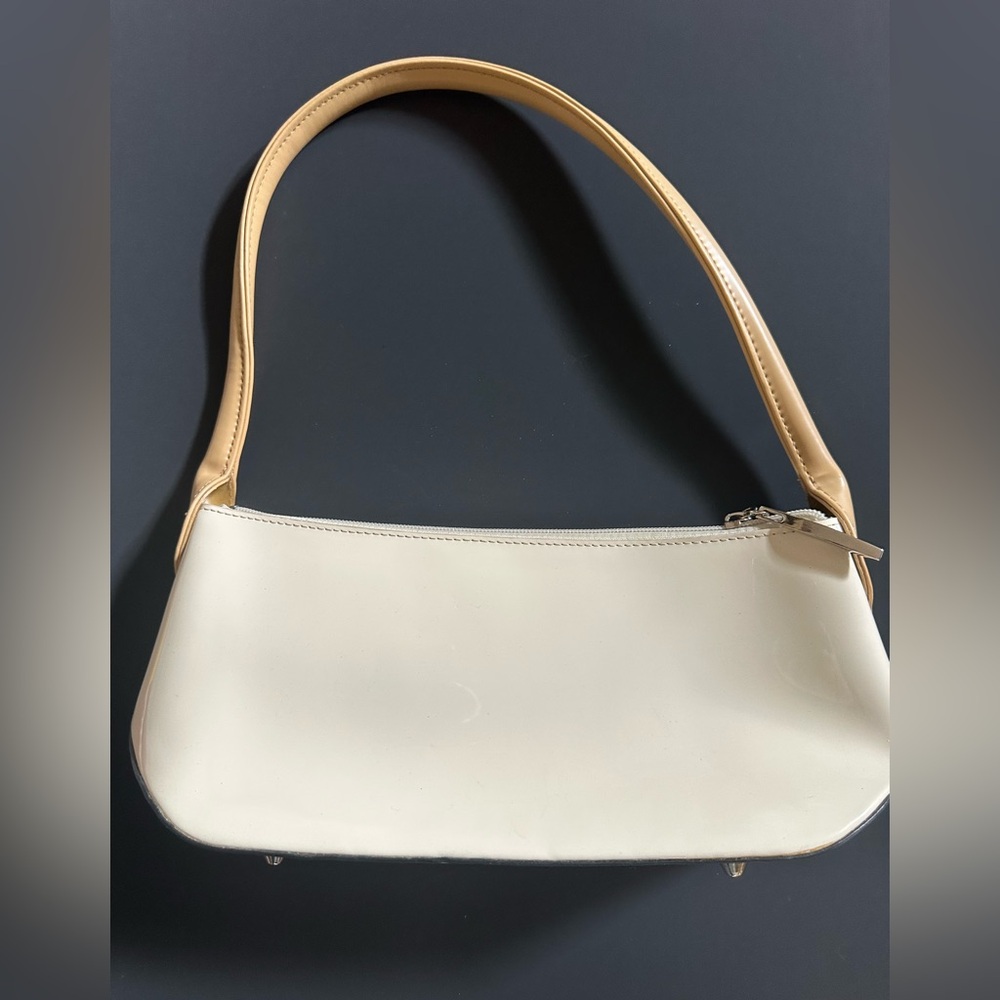 Beijo Cream and Tan Shoulder Bag - Picture 3 of 11